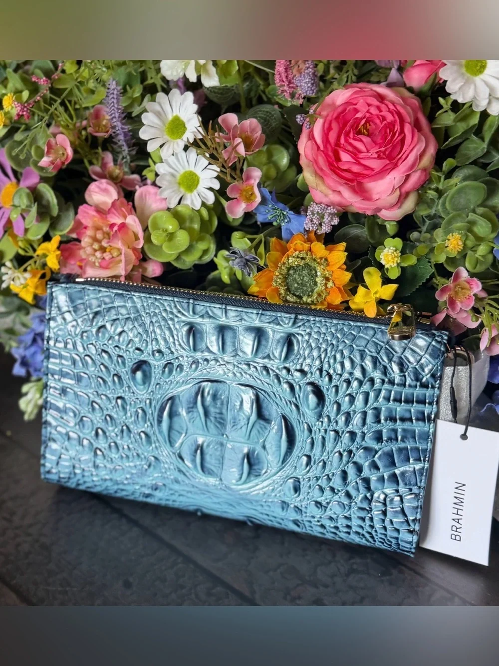 HTF Brahmin Adia Retro BLUE 2x EYES Wristlet Clutch Wallet NWT SIMILAR TO DAISY